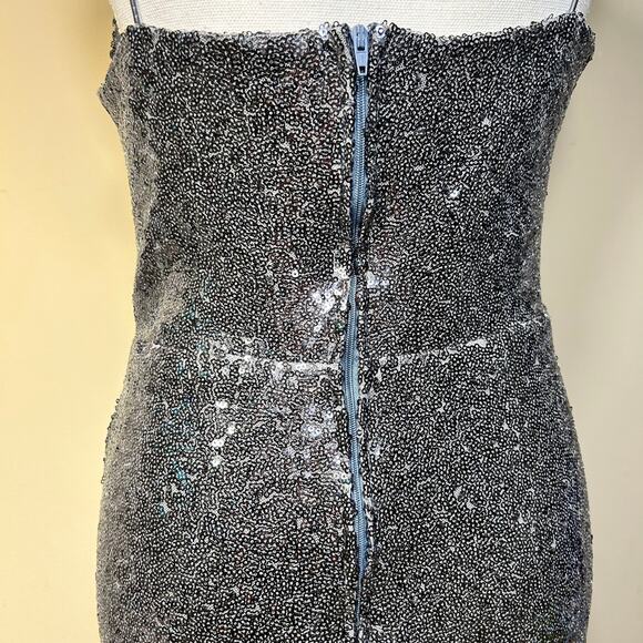B. Darlin , V-neck, Spaghetti Strap Sequin Mini Dress-Size 11/12 - Picture 6 of 16